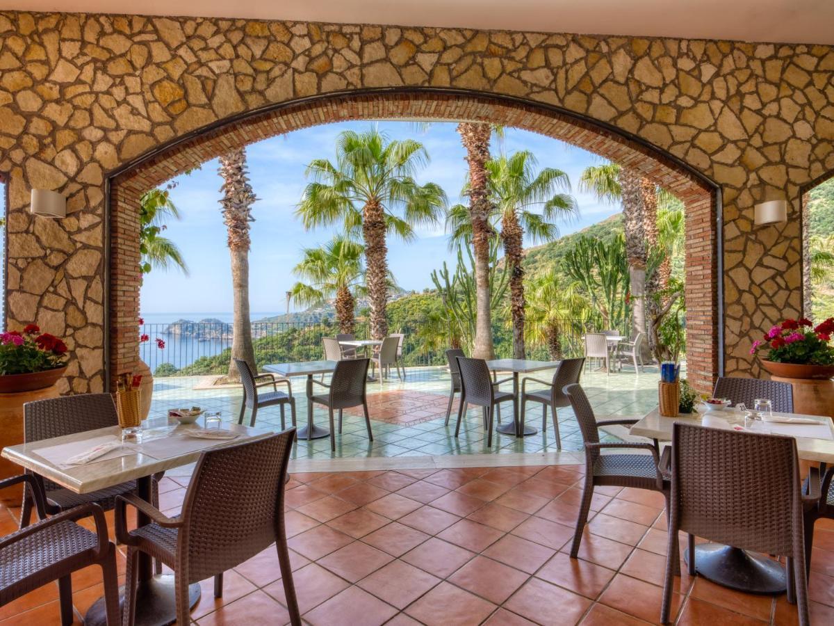 Hotel Olimpo Le Terrazze Letojanni Εξωτερικό φωτογραφία