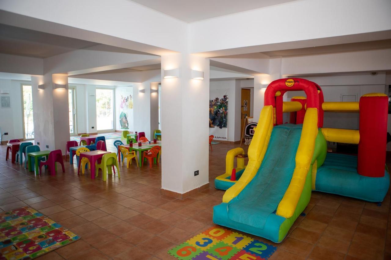 Hotel Olimpo Le Terrazze Letojanni Εξωτερικό φωτογραφία